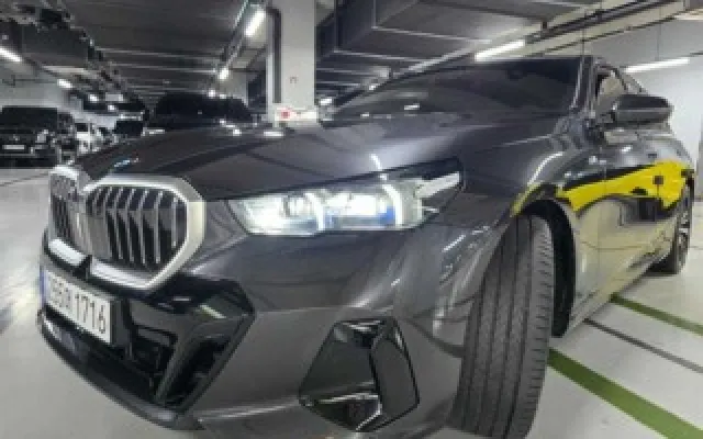 인천중고차동차 5시리즈 (G60) 530i xDrive 매물 사진 12 - 2025/01 34,258km